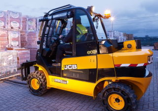 Teleskopski utovarivači JCB TLT35D