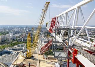 Toranjski kranovi - Grana kolica - Okretna na vrhu Liebherr 200 DR 5/10 Litronic