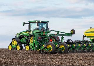 Traktori na gusjenicama John Deere 8RX 370 