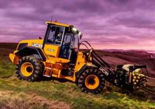 Utovarivači na kotačima JCB 413 S