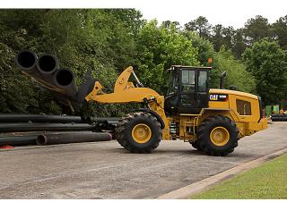 Utovarivači na kotačima Caterpillar 930M