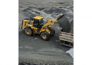 Utovarivači na kotačima Caterpillar 966M