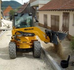 Utovarivači na kotačima Mecalac AS50