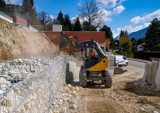 Utovarivači na kotačima Mecalac AS700