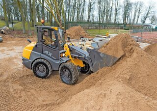 Utovarivači na kotačima Mecalac AX1000