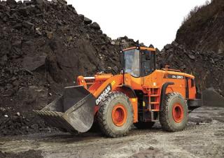 Utovarivači na kotačima Doosan DL 350