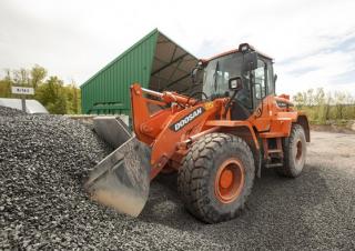 Utovarivači na kotačima Doosan DL200-5