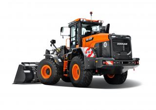 Utovarivači na kotačima Doosan DL220-7