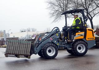 Utovarivači na kotačima Giant G2200 X-tra HD