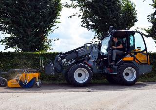 Utovarivači na kotačima Giant G3500 Tele