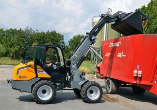 Utovarivači na kotačima Giant G3500 Tele