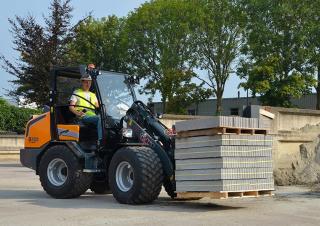 Utovarivači na kotačima Giant G3500 X-tra