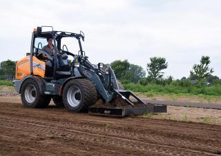 Utovarivači na kotačima Giant G5000 X-tra