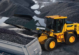 Utovarivači na kotačima Hyundai HL930AXT
