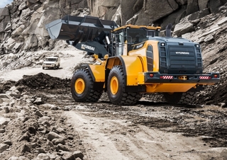 Utovarivači na kotačima Hyundai HL980AXT