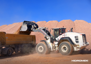 Utovarivači na kotačima Hidromek HMK 640 WL