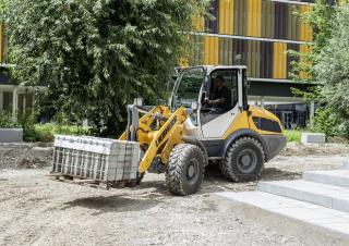 Utovarivači na kotačima Liebherr L 506 Compact