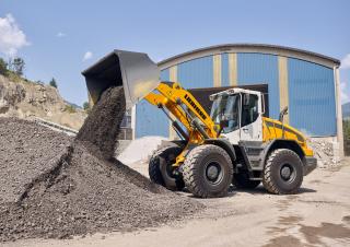 Utovarivači na kotačima Liebherr L 546