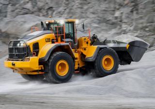 Utovarivači na kotačima Volvo L220 