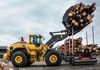 Utovarivači na kotačima Volvo L220H 