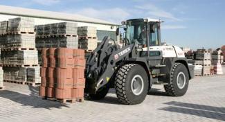 Utovarivači na kotačima Terex TL 260