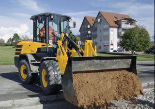 Utovarivači na kotačima Yanmar V 100