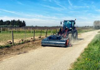 Utovarivači na kotačima Yanmar V7-HW