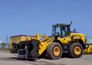 Utovarivači na kotačima Komatsu WA200-8E0