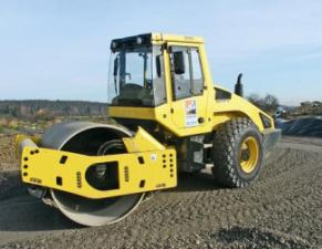 Valjci Valjci s jednim bubnjem Bomag BW 214 DH-4