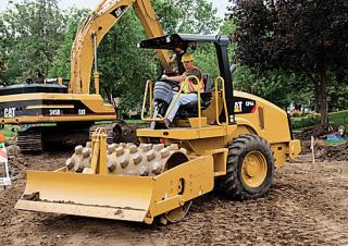 Valjci Valjci s jednim bubnjem Caterpillar CP44B