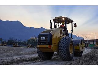 Valjci Valjci s jednim bubnjem Caterpillar CS11GC