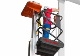Teleksopska podizna platforma Vertikalna podizna platforma s jednim jarbolom Faraone Elevah 80 Move 