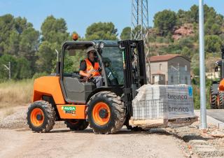 Viličari za neravne terene Ausa C 251 H x2