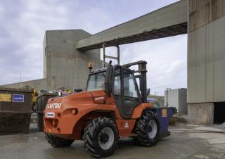 Viličari za neravne terene Manitou M 50-4