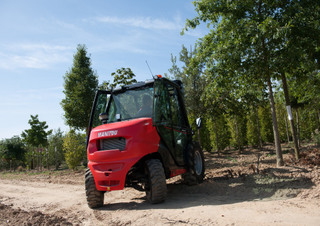 Viličari za neravne terene Manitou MC 18-2