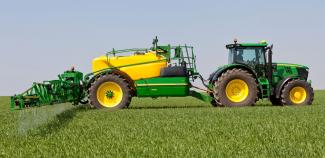 Vučene prskalice John Deere R 962 i