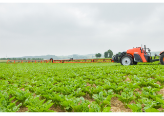Vučene prskalice Kubota XTS3-3.200l iXflow-Air
