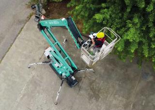Zglobna podizna platforma Zglobna podizna platforma na gusjenicama Imer IM R 23 DA Lithium