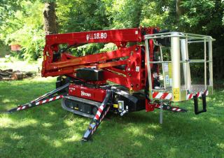 Zglobna podizna platforma Zglobna podizna platforma na gusjenicama Hinowa Lightlift 18.80 Performance IIIS
