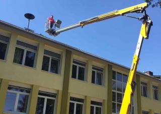 Zglobna podizna platforma Dizala sa zglobnom granom montirana na prikolicu Paus Worklift GT 21 A
