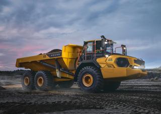 Zglobni kiperi Volvo A35