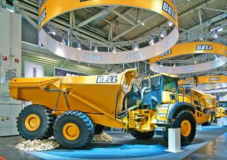 Zglobni kiperi Bell B45E