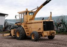 2WD krmni kombajni Ford-NH 2205