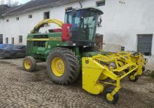 2WD krmni kombajni John Deere 6750