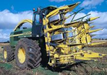 2WD krmni kombajni John Deere 6950