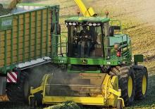 2WD krmni kombajni John Deere 7450