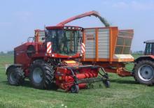 2WD krmni kombajni Case IH CHX 420