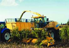 2WD krmni kombajni New Holland FR 9040