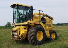 2WD krmni kombajni New Holland FX 58