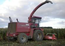 2WD krmni kombajni Case IH Mammut 6900